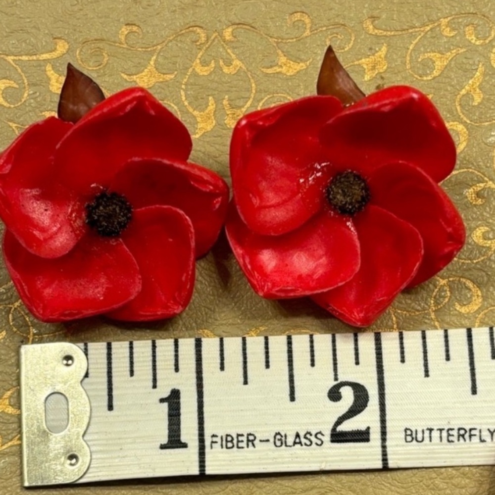 Vintage earrings - Picture 2 of 3